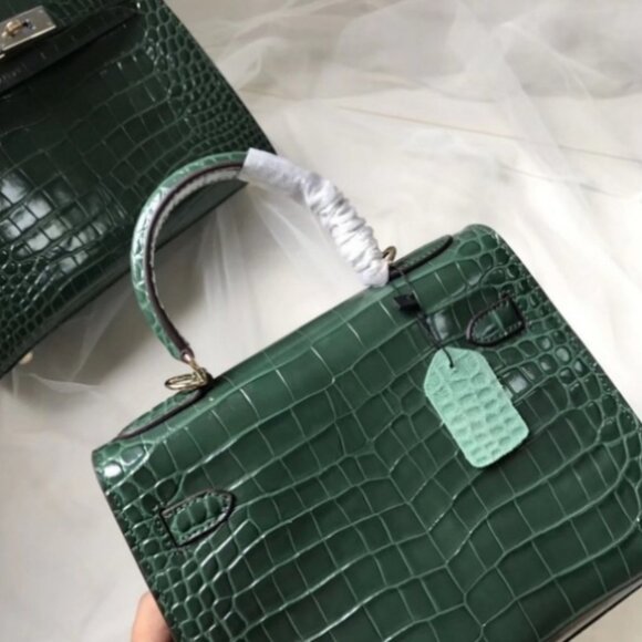 Chic Deep Green Crocodile Effect Mini Handbag - Picture 4 of 5